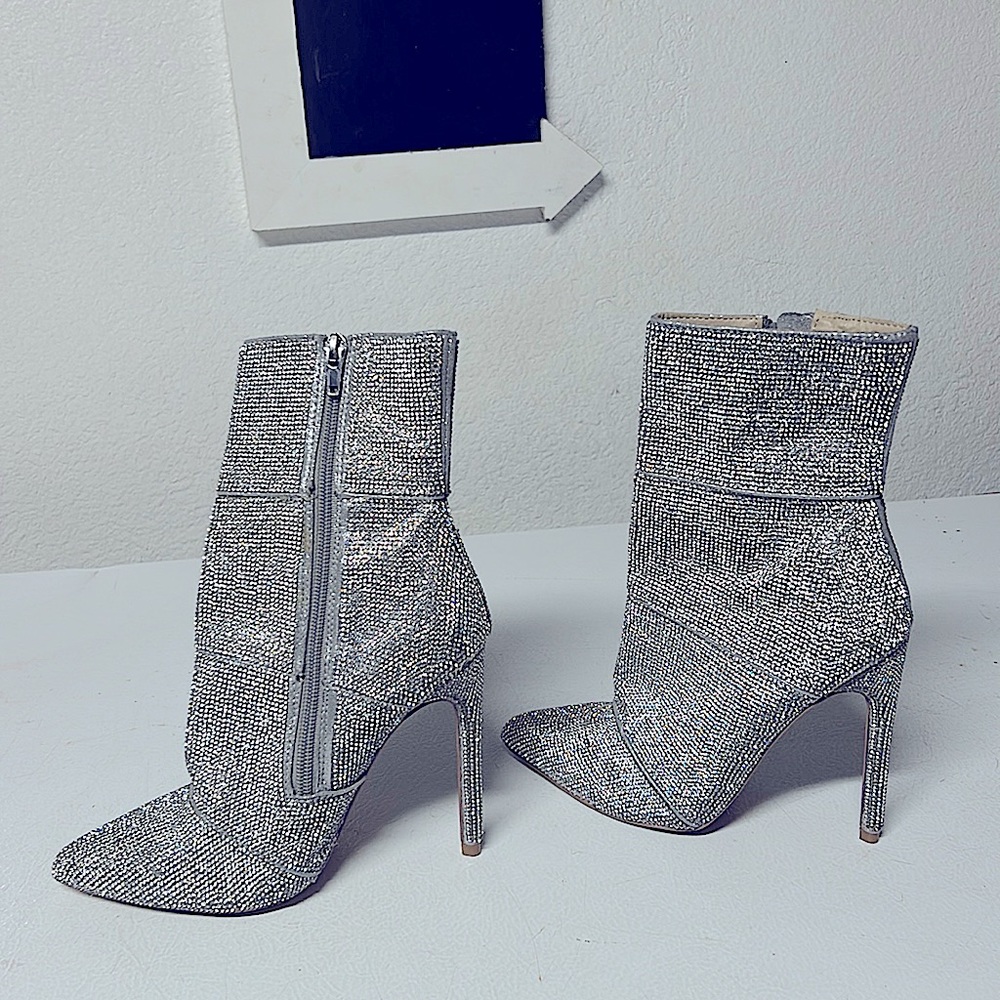 Steve Madden Rhinestone boots, size 5 1/2